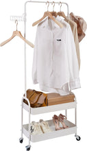 Lade das Bild in den Galerie-Viewer, Kleiderständer auf Rollen,Kleiderstange mit2Korbböden,2Kunststoffbügel,Geeignet für Schlafzimmer, Wohnzimmer, Flur zu Hause und das Büro