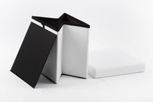 Lade das Bild in den Galerie-Viewer, Sitzwürfel mit Stauraum Fußbank Truhen Aufbewahrungsbox faltbar belastbar Kunstleder Weiß