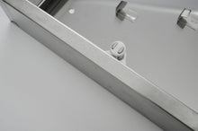 Lade das Bild in den Galerie-Viewer, Schlüsselkästen«, aus Edelstahl. abschließbare Tür mit 2 Schlüsseln und 8 Haken