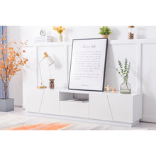 Lade das Bild in den Galerie-Viewer, Moderner Colorblocking-TV-Schrank Hochglanz-Oberfläche TV-Schrank mit Holzmaserung 170cm.abgeschrägter Patchwork-Stil.
