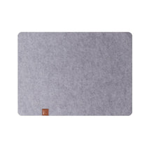 Lade das Bild in den Galerie-Viewer, 6er Set Premium Tischset Platzsets aus Filz, Mit Untersetzer Gläser und Bestecktasche,Tischsets Abwischbar und Waschen (Farbe: Grau)
